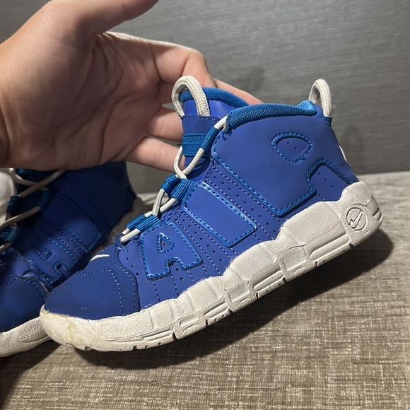 Uptempos 10c - Picture 1 of 2